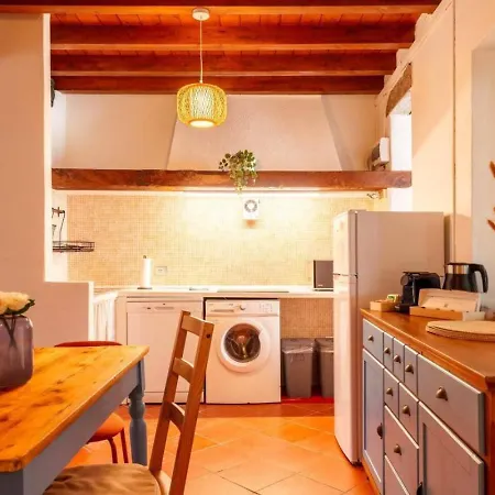 Beach Lake Apartment