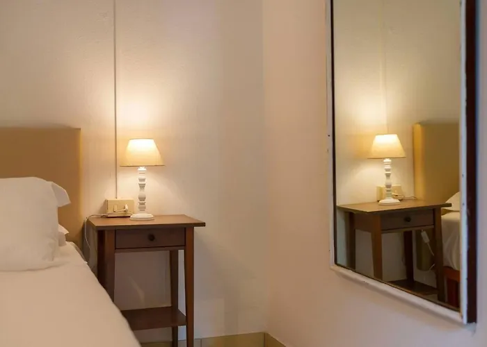 Beach Lake Apartment *