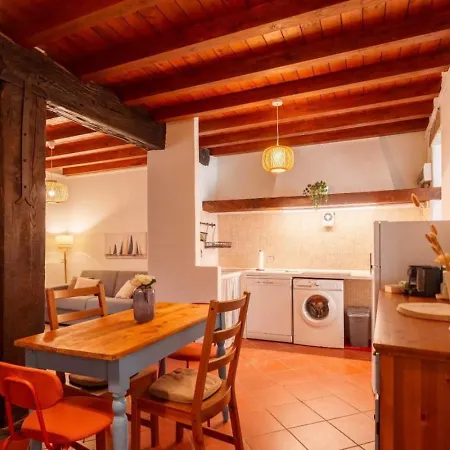 Beach Lake Apartment Apartman Bellagio