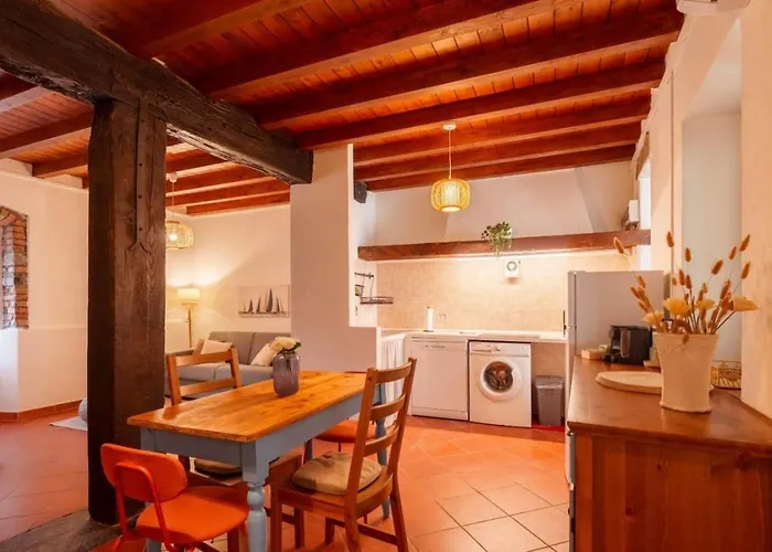 Beach Lake Apartment Apartman Bellagio